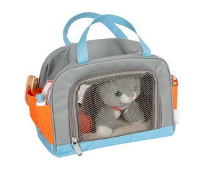 Katze mit Tasche und Pflege-Set