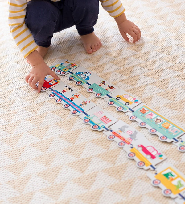 Puzzle im Kartonhaus – Zug 3+ - tablude.com