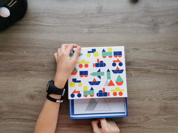Set mit geometrischen Aufklebern – Fahrzeuge - tablude.com