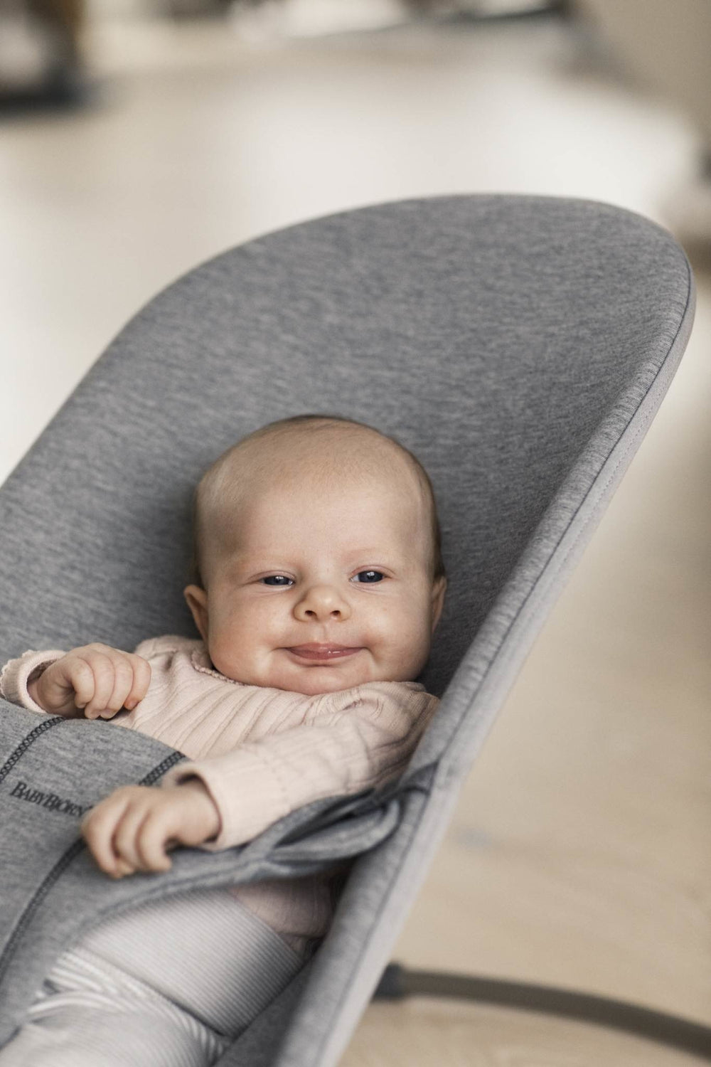 Babywippe BLISS 3D – Hellgrau Jersey