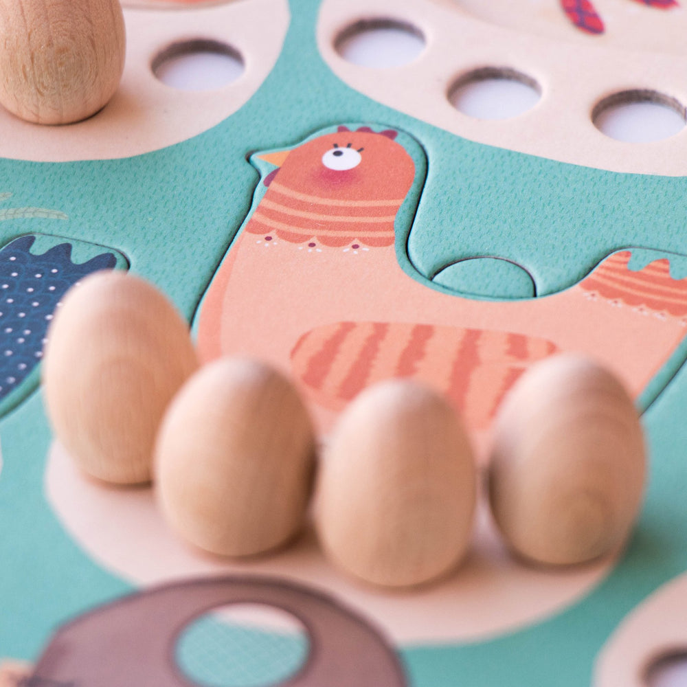 Familienspiel Cluck, cluck! Fox! – Klopf, klopf, hier ist der Fuchs! - tablude.com