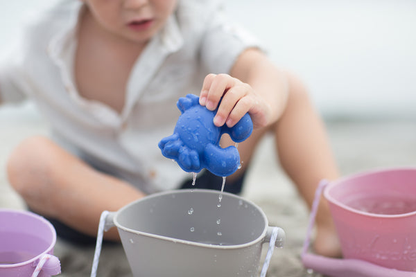 Sandspielzeug-Set – Kirschrot - tablude.com
