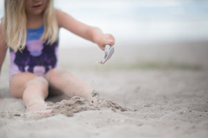 Sandspielzeug-Set – Kirschrot - tablude.com