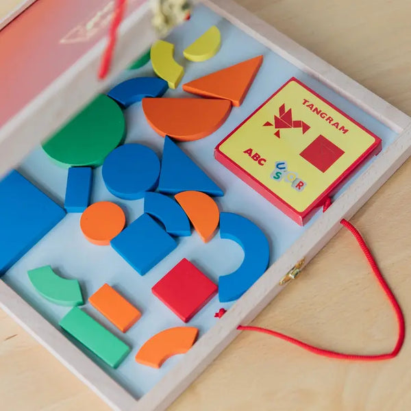 Holzmagnete Puzzle im Koffer – Geoform - tablude.com