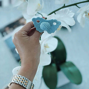 Beißring – Saftige Himbeere blau