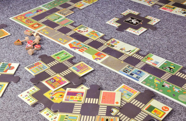 Riesenpuzzle  – Straße mit Verkehrszeichen - tablude.com