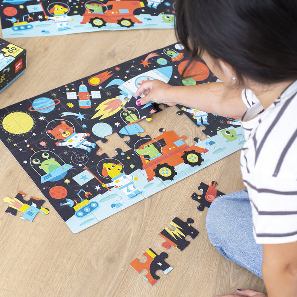 Im Dunkeln leuchtendes Puzzle – Weltraum 4+ - tablude.com
