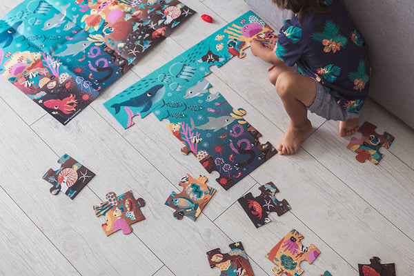 Leuchtendes Puzzle mit Mini-UV-Lampe – Ozean 24 Teile 3+ - tablude.com