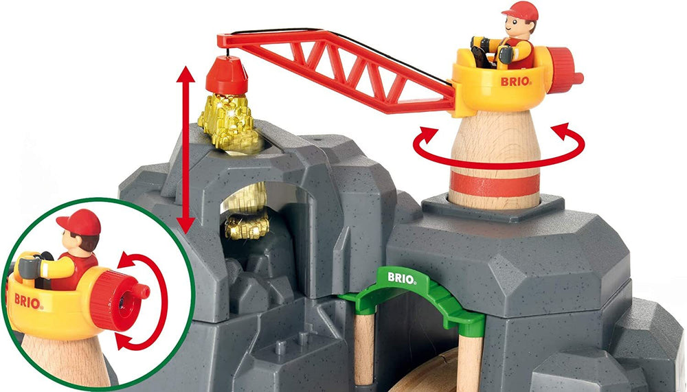 Bergtunnel mit Aufzug