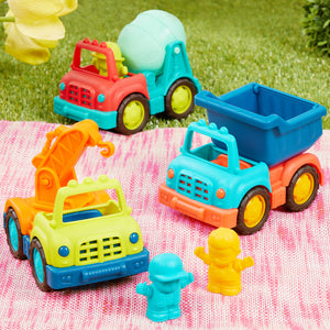 Set mit drei kleinen Baufahrzeugen mit Fahrer – Wonder Wheels - tablude.com