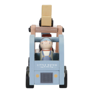Abschleppwagen mit Autos - tablude.com