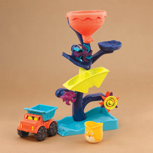 Wassermühle – Kaskade mit Attraktionen - tablude.com