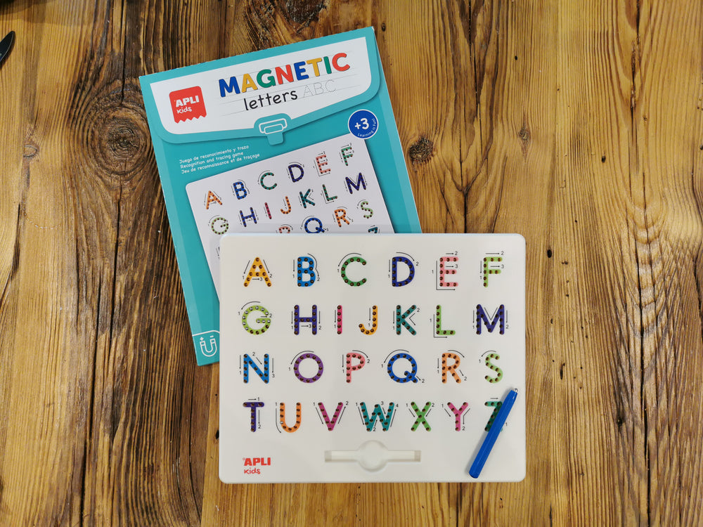 Magnetische Tafel – Buchstaben ABC - tablude.com