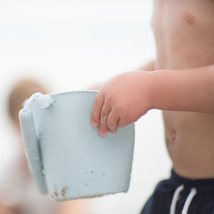 Sandspielzeugset mit Gießkanne – Puderrosa - tablude.com