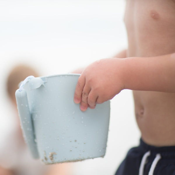 Sandspielzeugset mit Gießkanne – Puderrosa - tablude.com