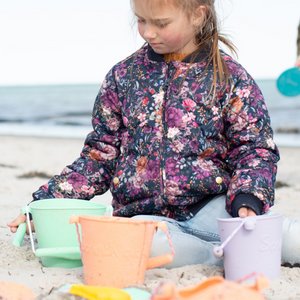 Zusammenklappbarer Eimer für Wasser und Sand – Koralle - tablude.com