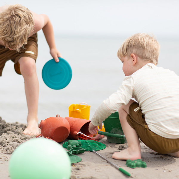 Zusammenklappbarer Eimer für Wasser und Sand – Dunkelgrün - tablude.com