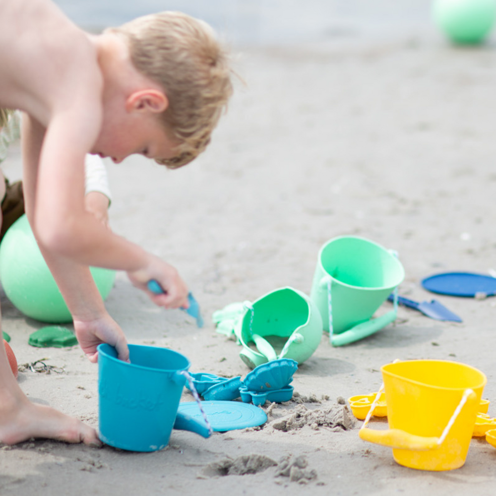 Zusammenklappbarer Eimer für Wasser und Sand – Mint - tablude.com