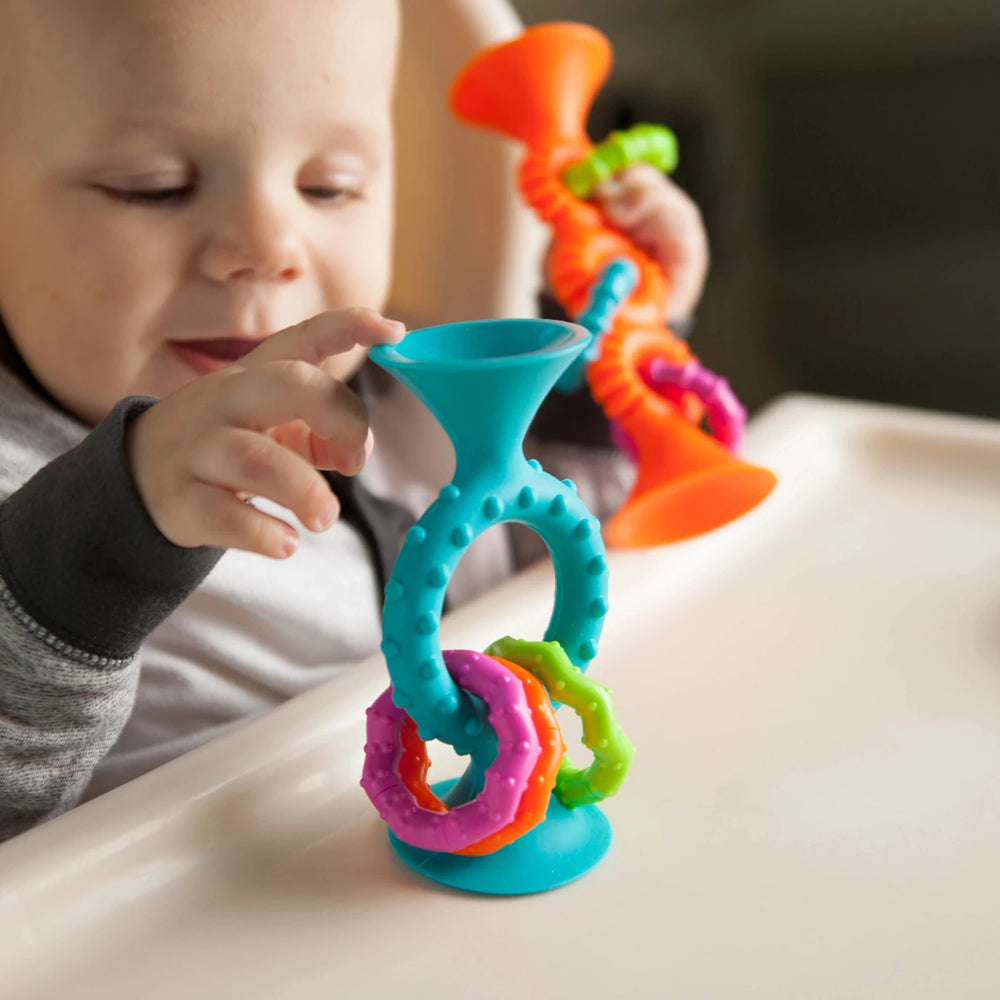 Rassel mit Saugnapf Pip Squigz Loops – Bobo Blue - tablude.com