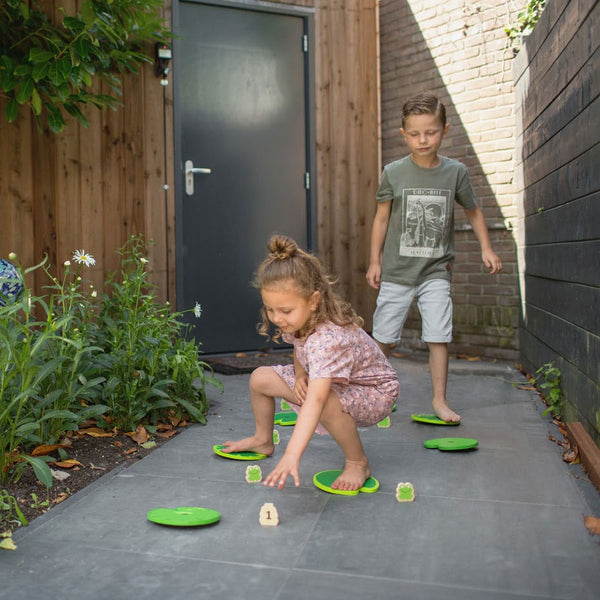 Holz-Sinnes-Spiel – Sammeln Sie Frösche - tablude.com