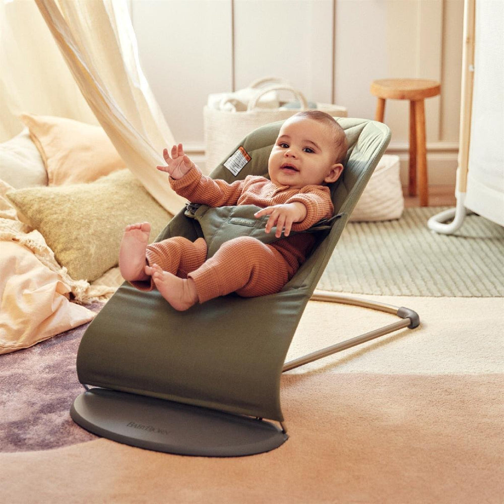 Babywippe BLISS WOVEN Petal Quilt – Dunkelgrün
