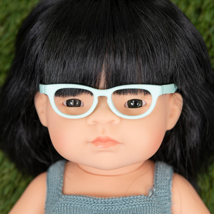 Puppe Mädchen Colourful Edition Doll – Asiatin mit Brille 38 cm