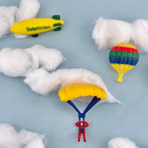 Figurenset in einer TOOB-Röhre – In der Luft - tablude.com