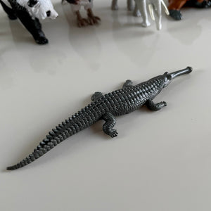 Figurenset in einer Tube TOOB – Tiere Asiens - tablude.com