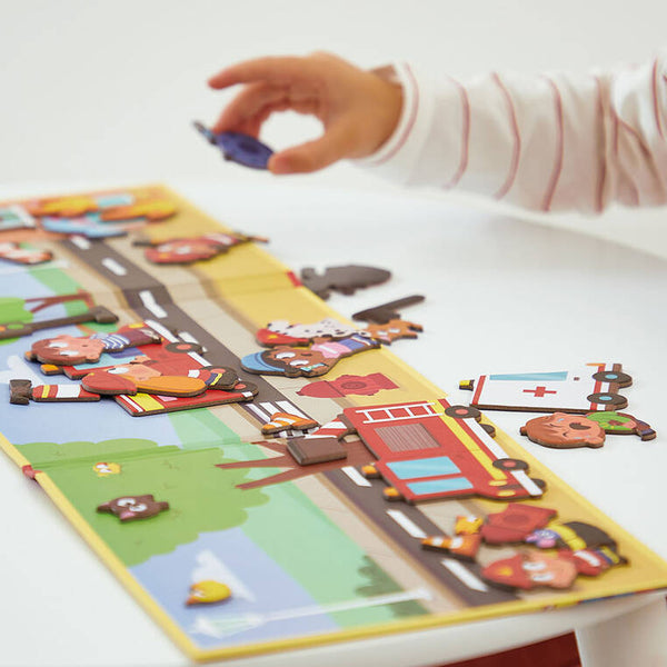 Magnetisches Puzzle Magneti'stories – Feuerwehrleute - tablude.com
