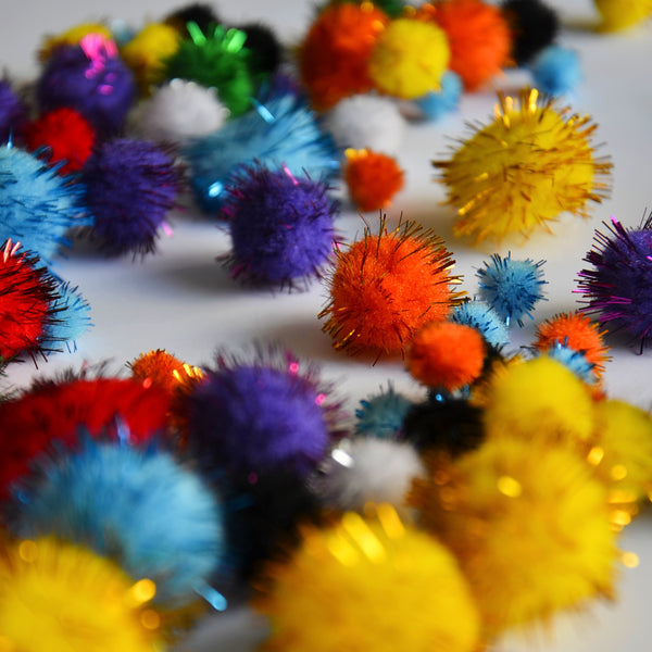 Pompons – Metallic-Farben - tablude.com