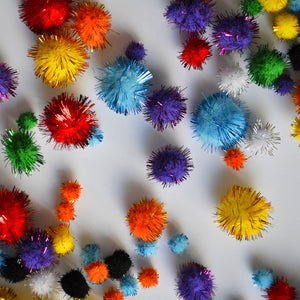 Pompons – Metallic-Farben - tablude.com