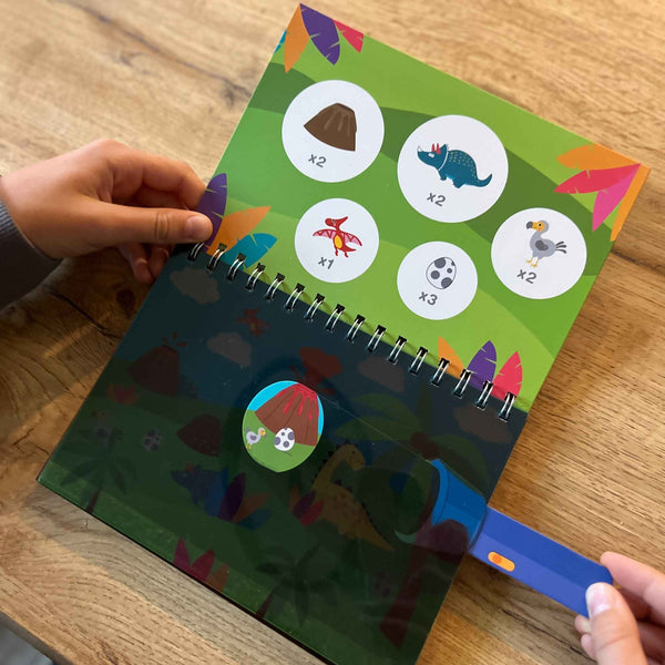 Buch mit magischer Taschenlampe – Dinosaurier - tablude.com