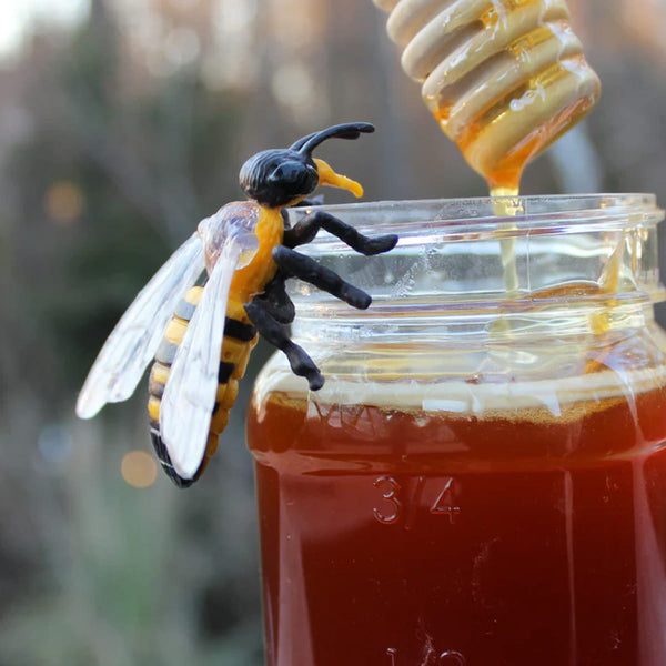 Figurenset Safariology – Lebenszyklus der Bienen - tablude.com