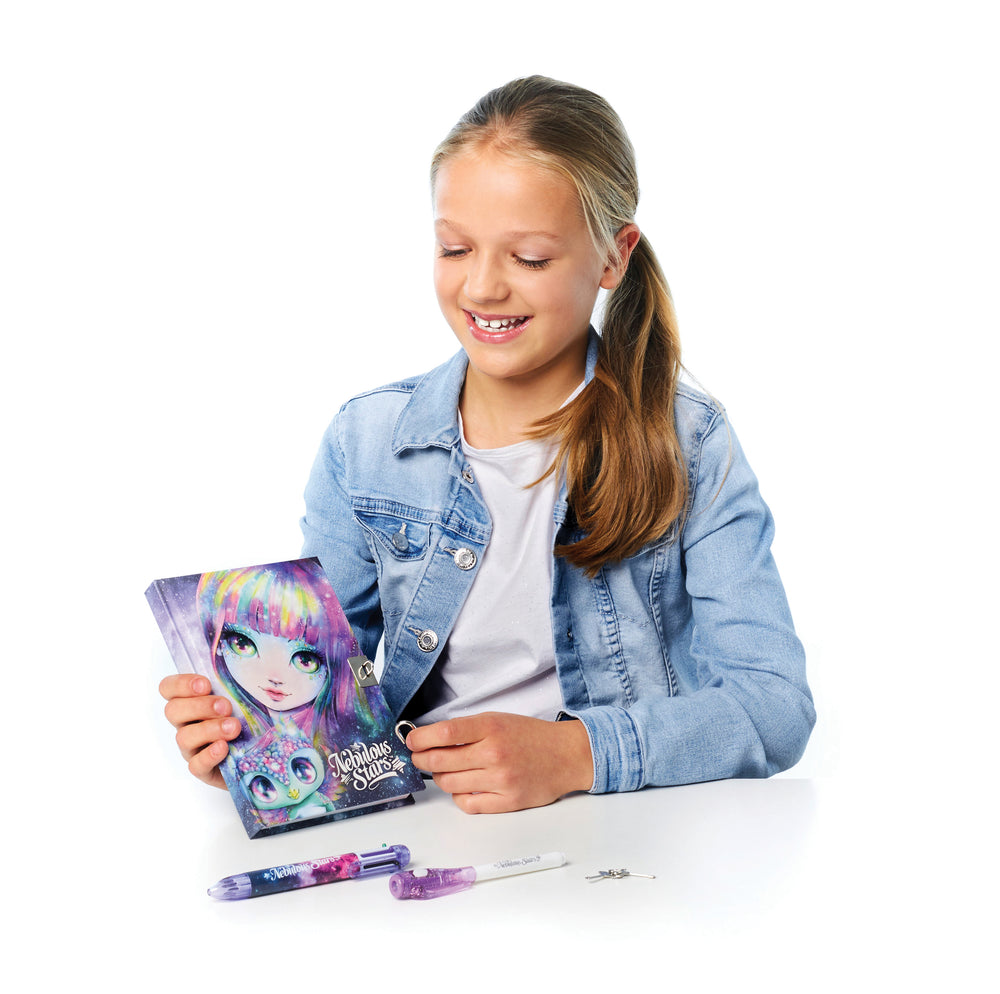 Tagebuch mit Vorhängeschloss – mit unsichtbarem Stift und UV-Taschenlampe zum Lesen  – Isadora 7+