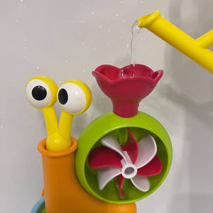 Badespielzeug - Pop-up-Schnecke mit Gießkanne - tablude.com