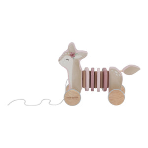 Holz-Reh zum Ziehen – Fairy Garden - tablude.com