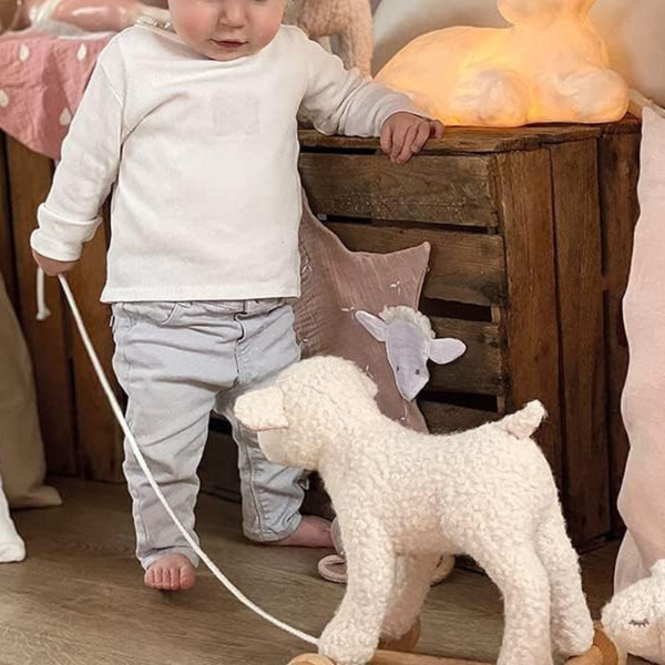 Mary das Wollschaf Kuscheltier zum Ziehen - tablude.com