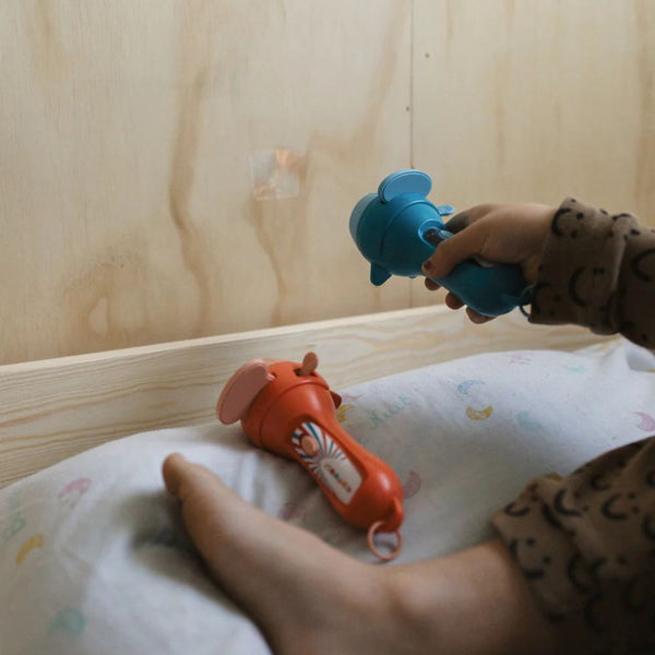 Magischer Geschichtenprojektor – Abenteuer - tablude.com