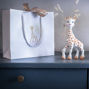 Geschenkset Sophie la girafe mit weicher Rassel - tablude.com