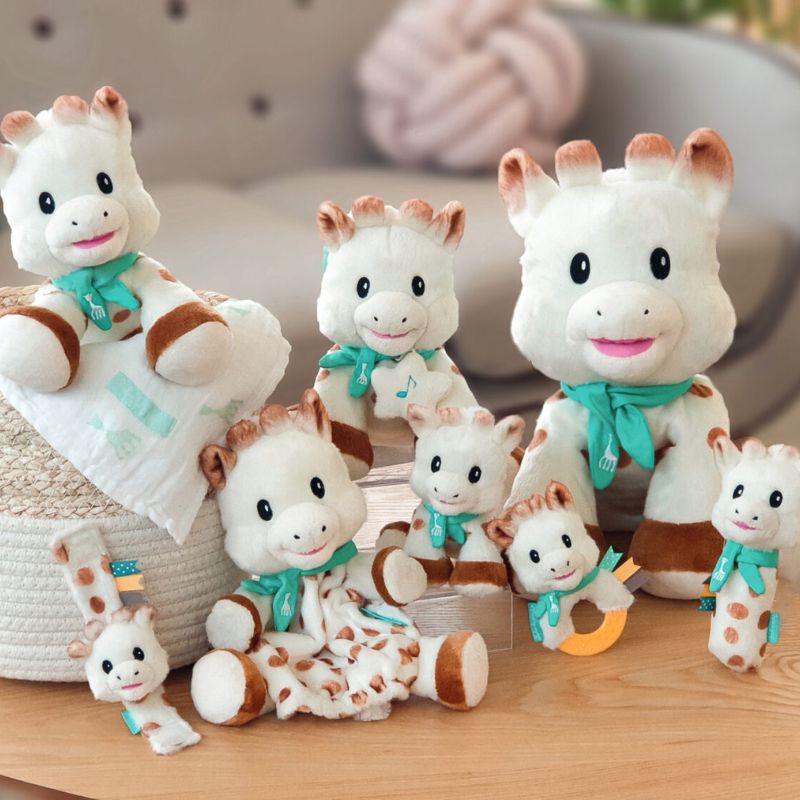 Geschenkset Sophie la girafe mit Plüschrassel - tablude.com