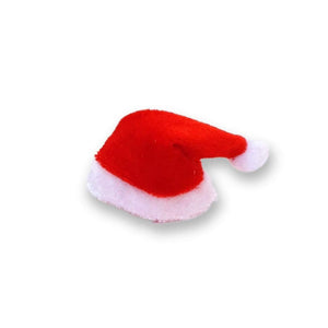 Eine Weihnachtsmannmütze für ein Alpaka
