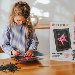 Set zum Basteln einer leuchtenden Wanddekoration – Kidyneon Märchen 3 Stück