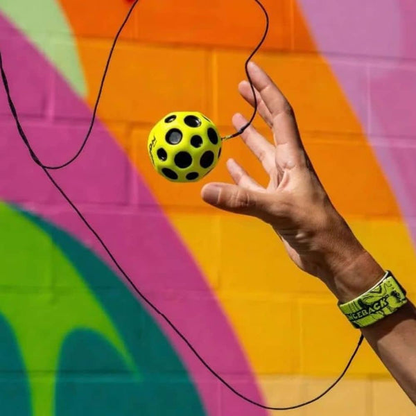 Ball an einer elastischen Schnur (120 cm) – Bounceback, 1 Stück