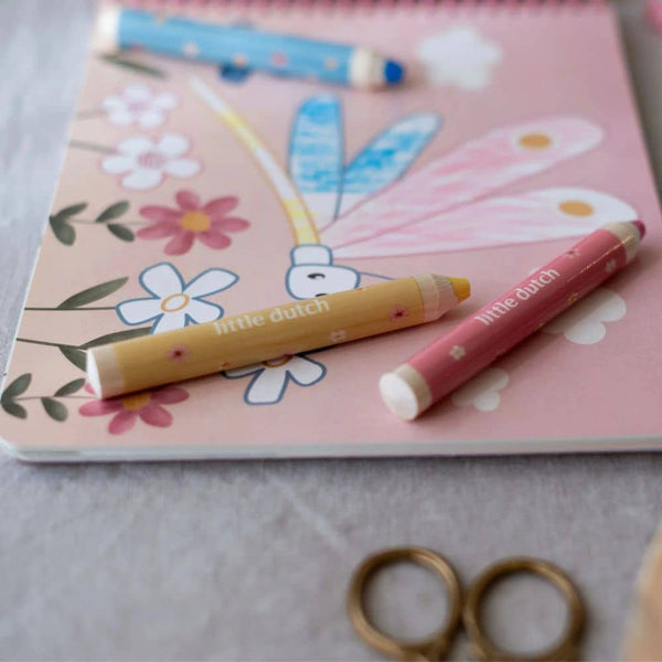 Kreatives Malbuch mit Buntstiften - Rosa & Friends