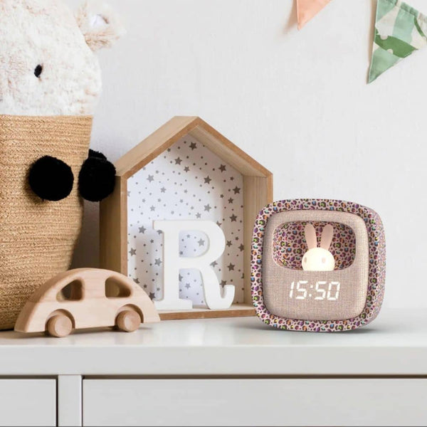 Wecker mit Lampe und Schlummerfunktion Billy - Regenbogen-Leopard