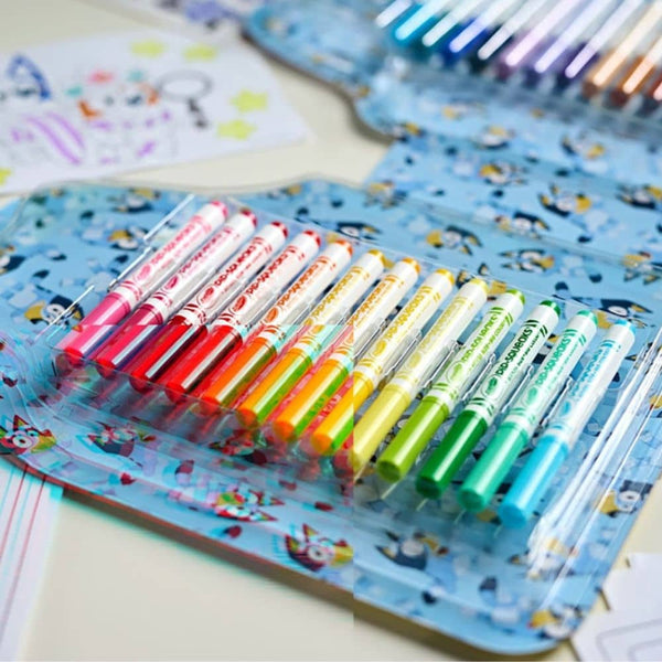 Malbuch-Set mit Filzstiften und Stickern – Bluey (47 Teile)