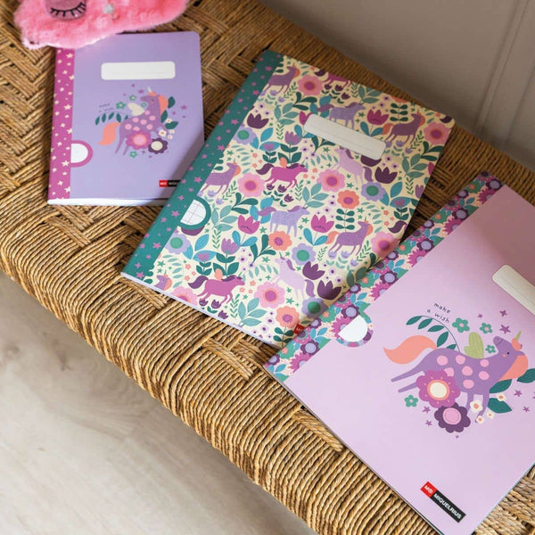 Notizbuch, A4-Heft mit Karomuster – Magic Unicorn, 48 Seiten