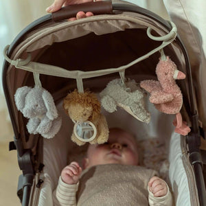 Interaktives Spielzeug zum Aufhängen für den Kinderwagen/Autositz – Safari Friends