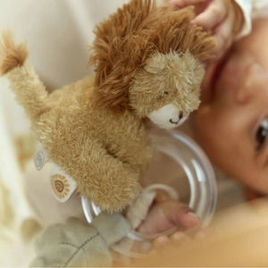 Baby-Rassel - Safari Friends Löwe (22,5 cm)