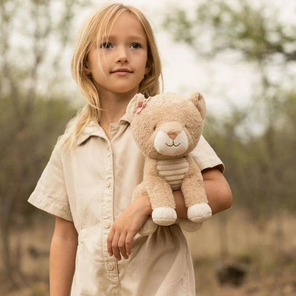 Kuscheltier - Safari Friends Löwin (25 cm)